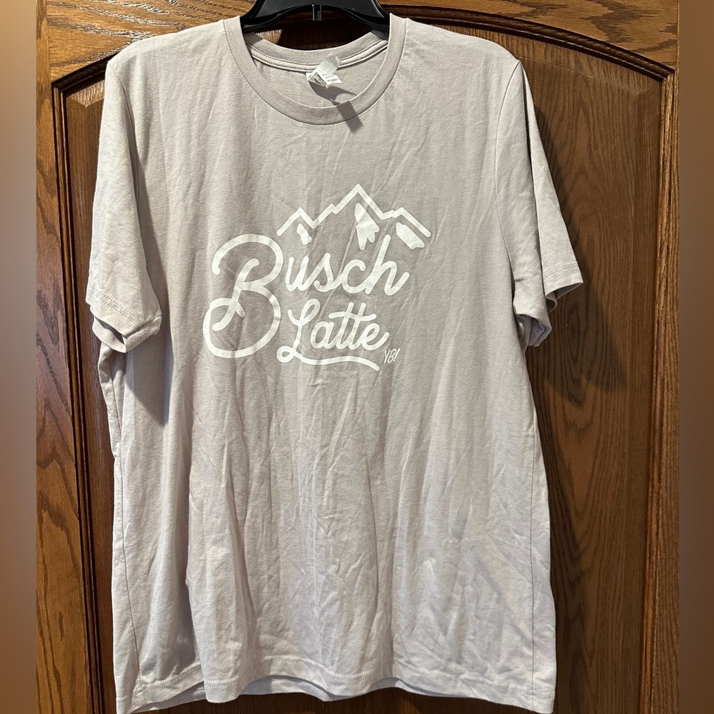Men’s You Betcha lattes shirt, gray
